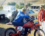 3393678_n.jpg_Pierre_met_Honda_RC_400